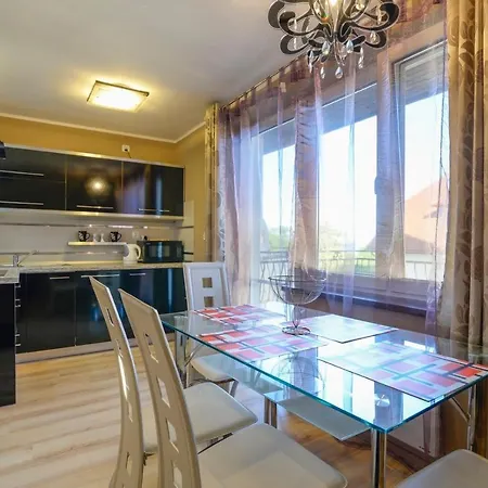 Rybacka 84b/35 * Krynica Morska