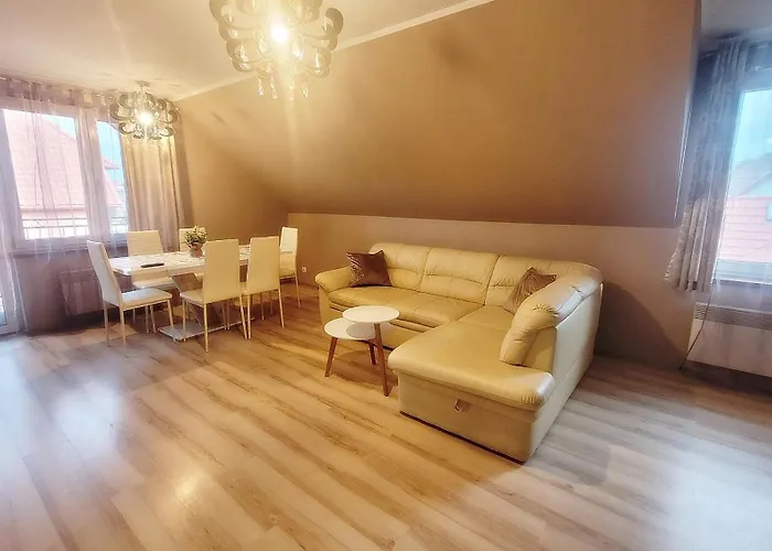 Rybacka 84b/35 * Krynica Morska